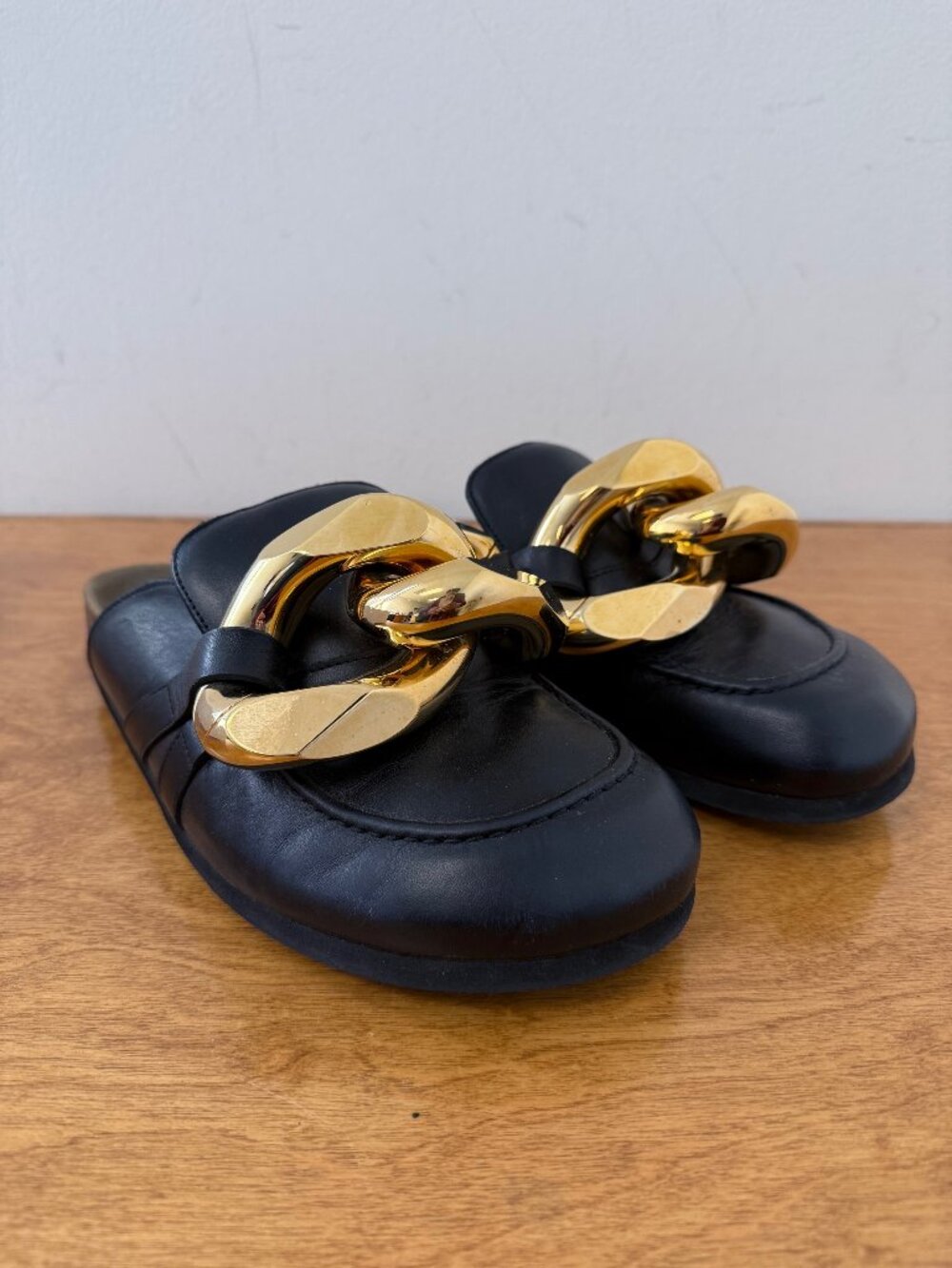 JW Anderson Black Leather Gold Chain Mule Slides Loafers Size 41 EU w/ Box